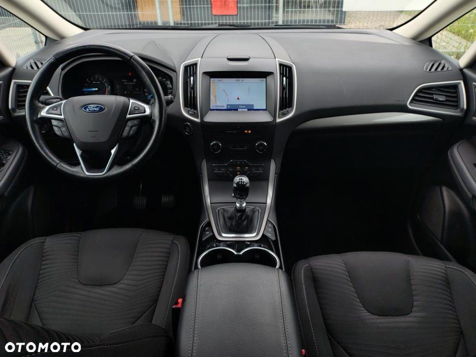 Ford S-Max - 19