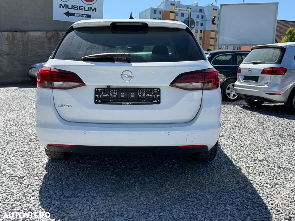 Opel Astra 1.5 D Start/Stop Elegance - 4