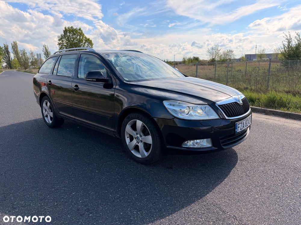 Skoda Octavia 2.0 TDI DPF DSG Elegance - 3
