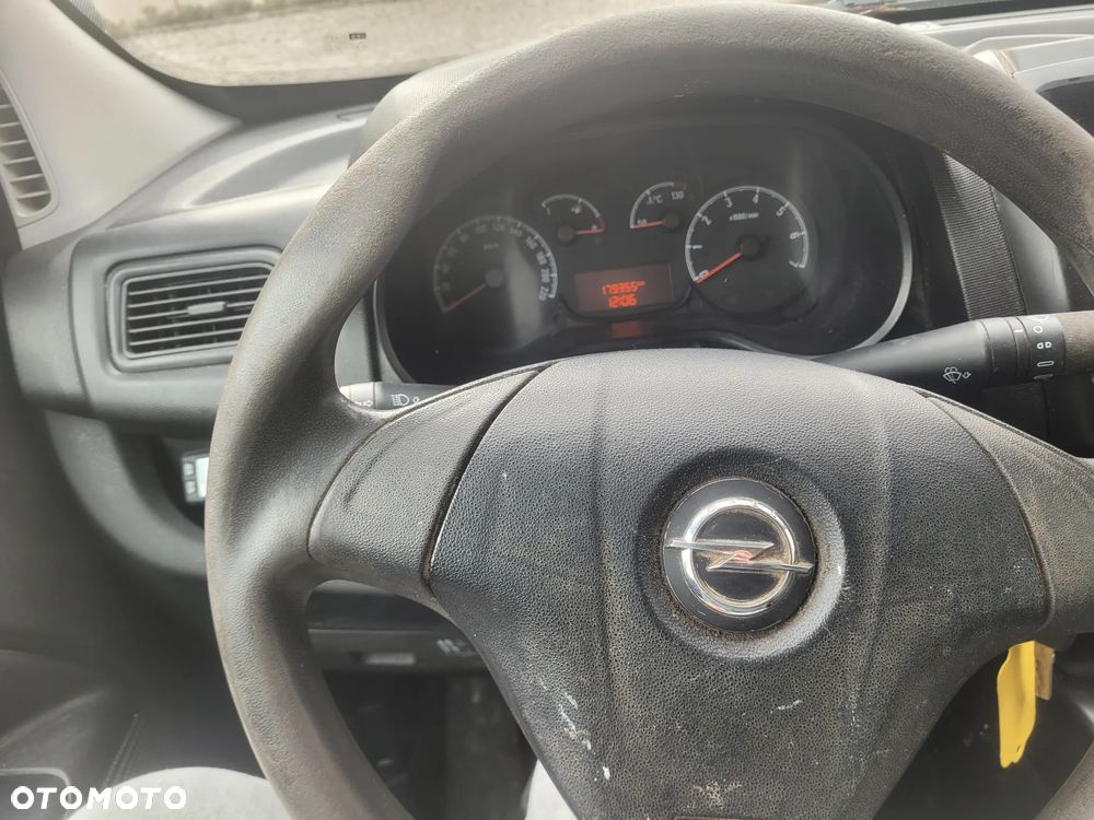Opel COMBO VAN - 8