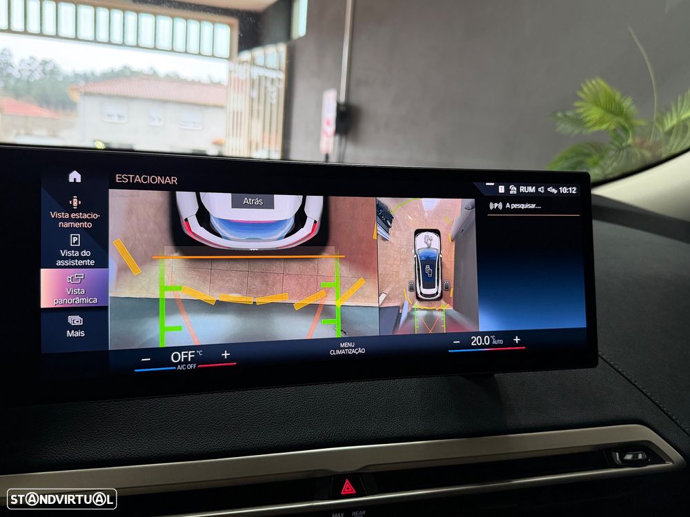 BMW iX xDrive50 - 16