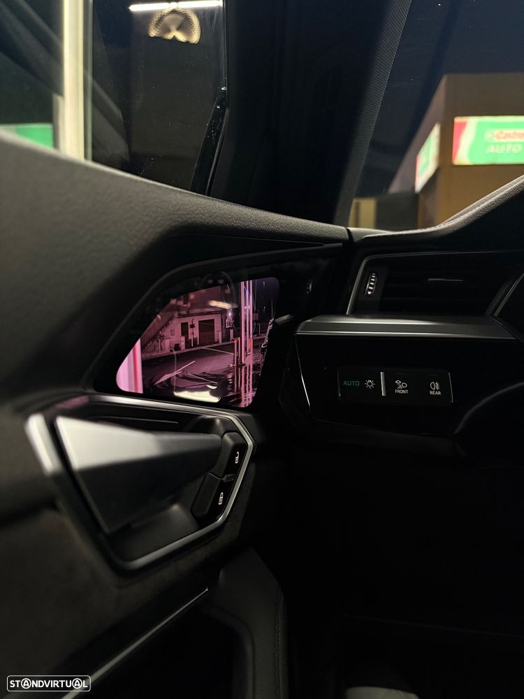 Audi e-tron 55 quattro S line - 5