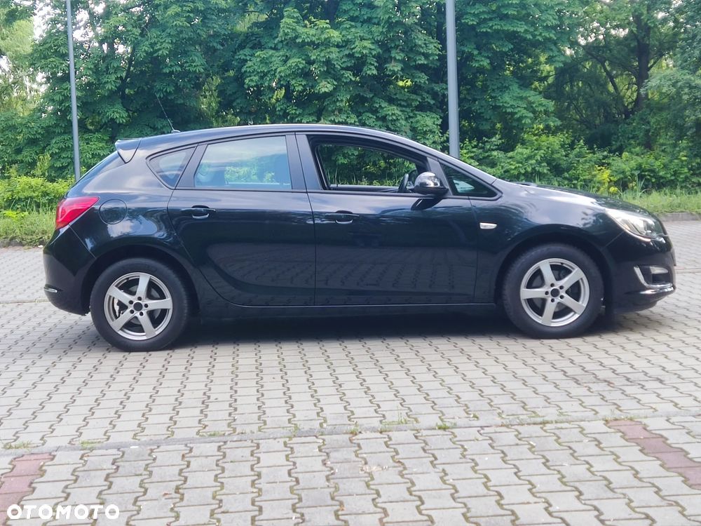 Opel Astra ver-1-4-turbo-ecoflex-start-stop - 6