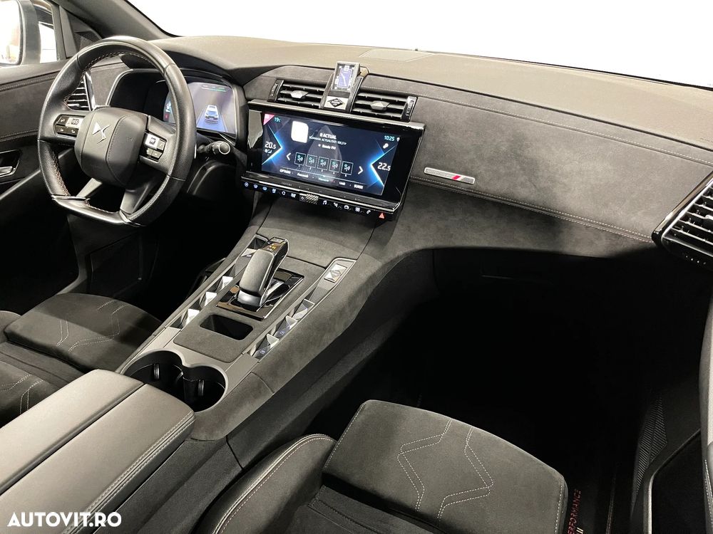 DS Automobiles DS 7 Crossback Crossback 225 PERFORMANCE LINE + - 9