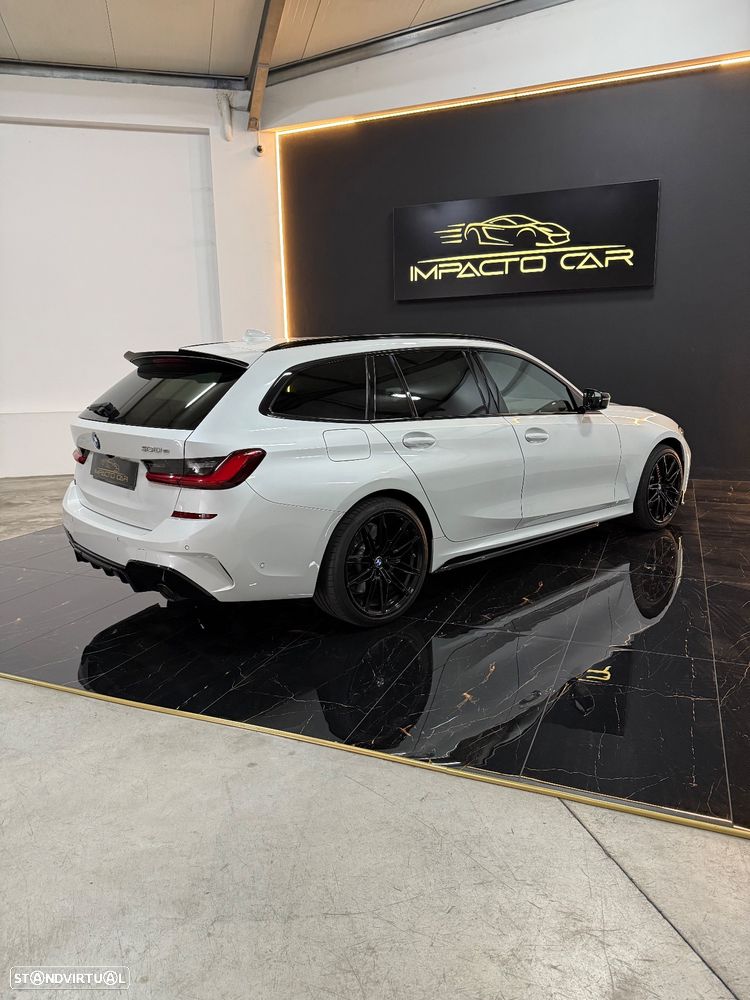 BMW 330 e Touring Pack M Auto - 21
