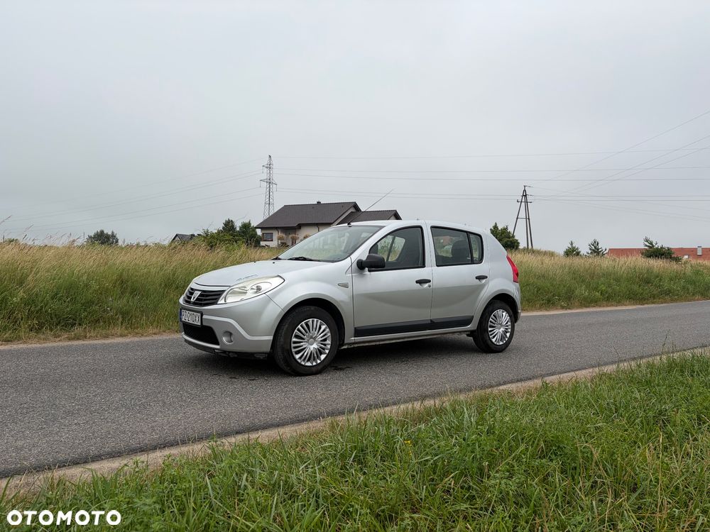 Dacia Sandero 1.2 16V Laureate - 2