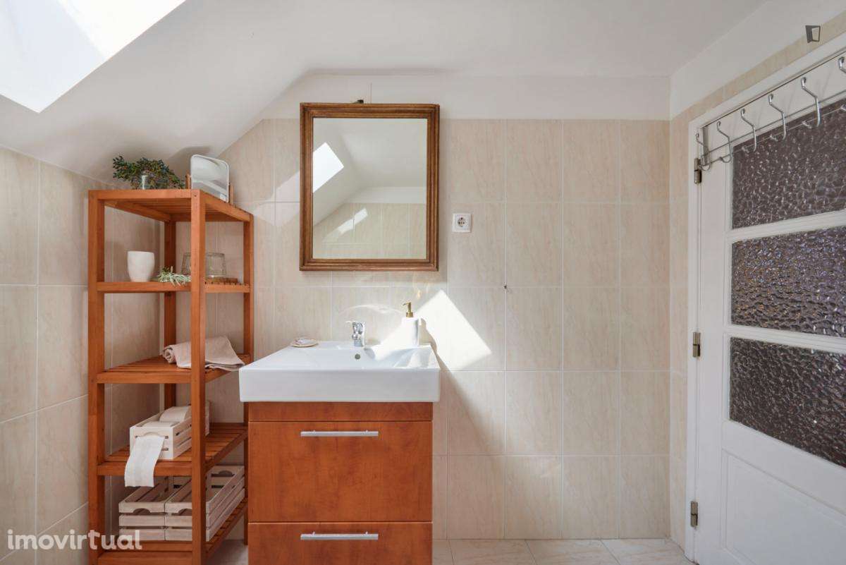 Apartamento com 2 quartos - localizado em Cais do Sodré Lisbon - Grande imagem: 3/49