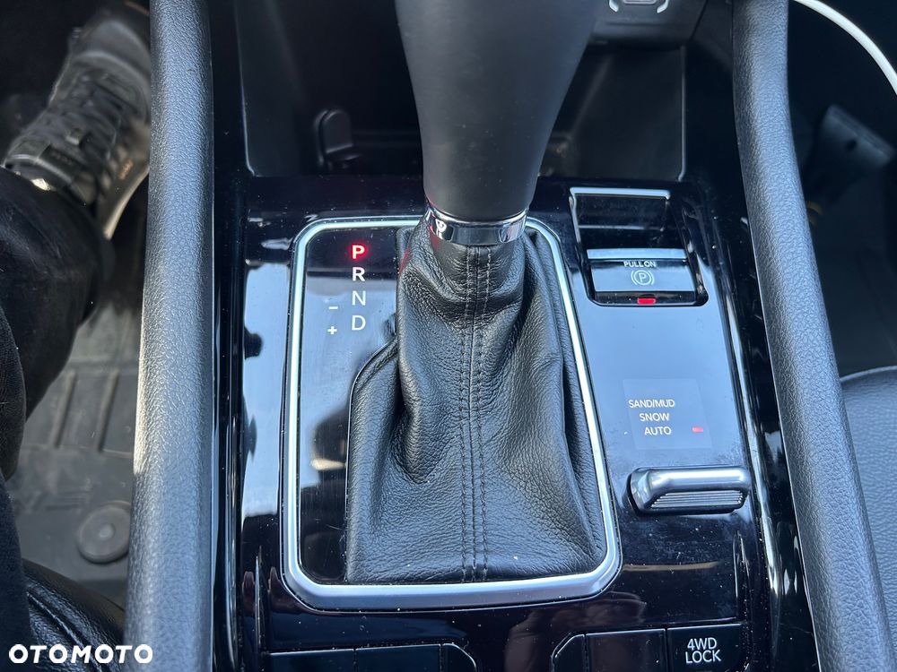 Jeep Compass 1.4 TMair Limited 4WD S&S - 32