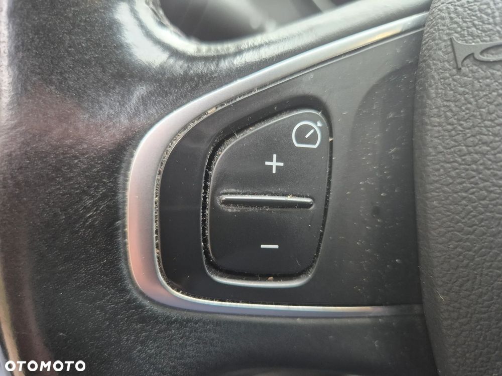 Renault Captur - 18