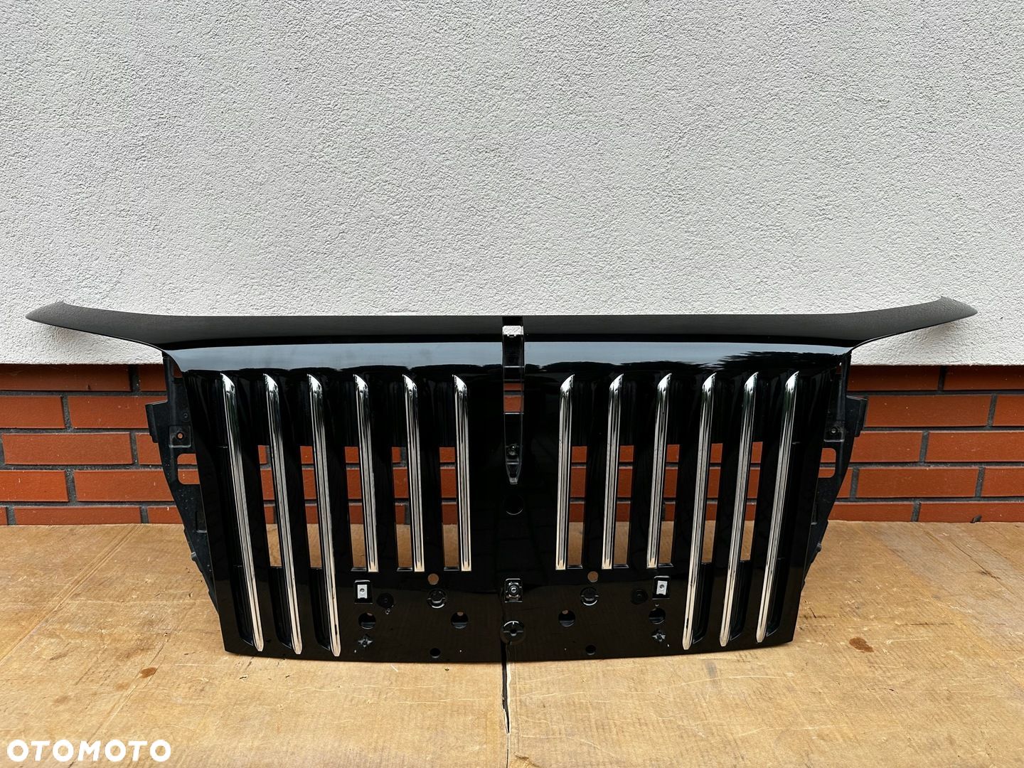 Hongqi E-HS9 2020- grill atrapa demontaz stan idealny - 1
