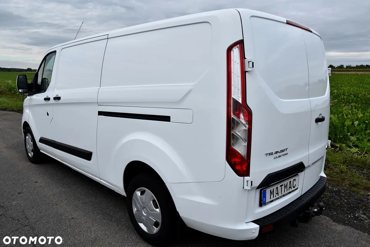 Ford TRANSIT CUSTOM 300 L2H1 - 16