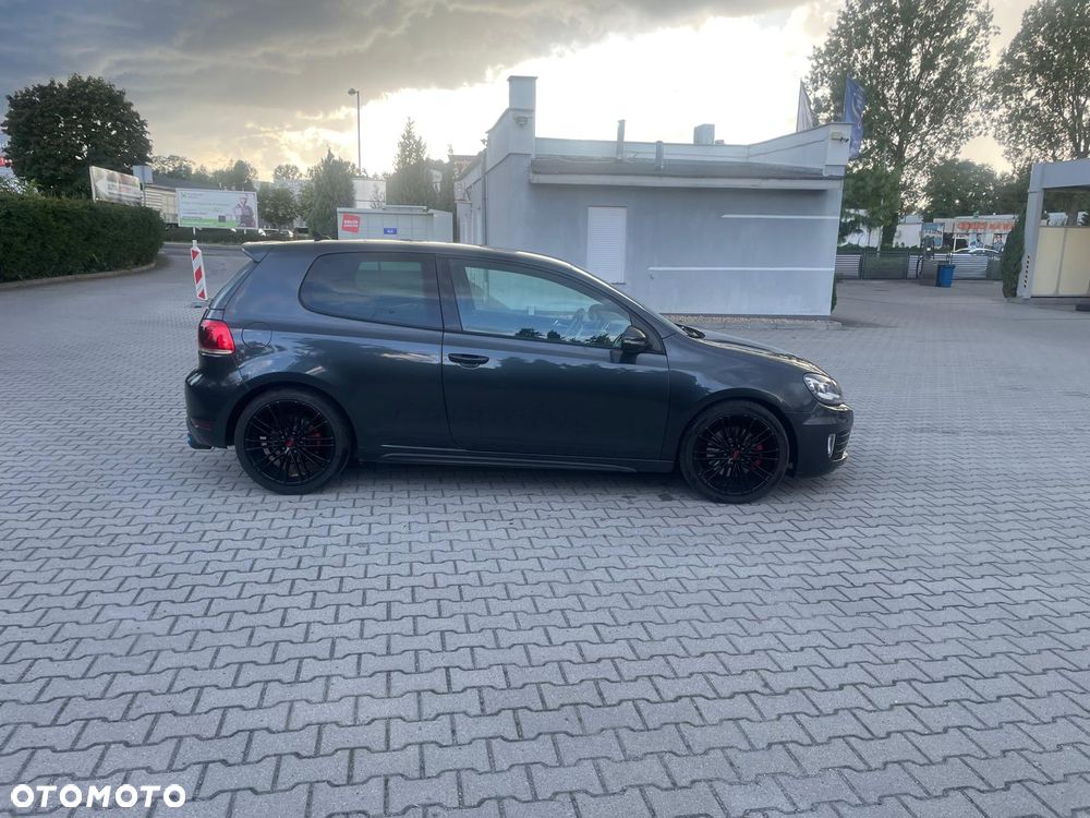 Volkswagen Golf 2.0 GTI DSG - 8