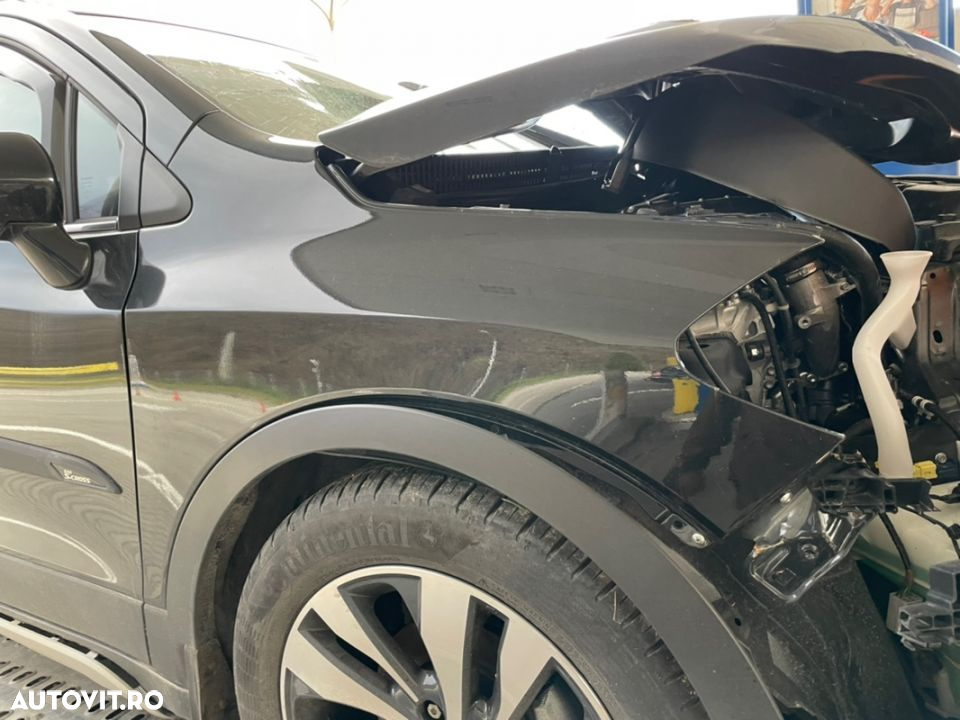 Suzuki SX4 S cross 2019 motor 1.4i benzina turbo cutie automata tracțiune 4x4 integrala trapa panoramică Haion luneta geam usa   pdc  interior piele - 4