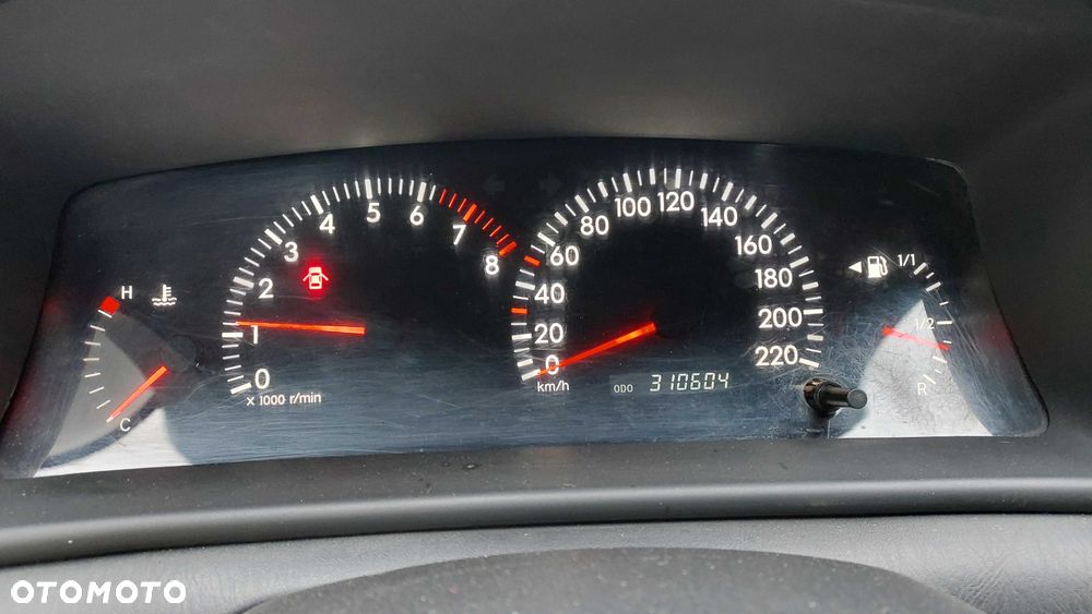 Toyota Corolla - 3