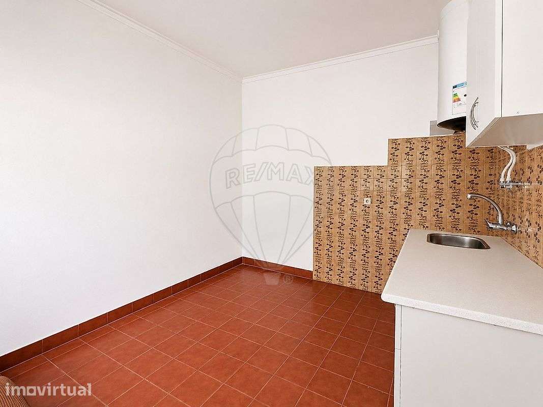 Moradia T1 para venda - Grande imagem: 4/16