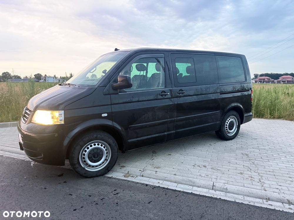 Volkswagen Multivan - 6