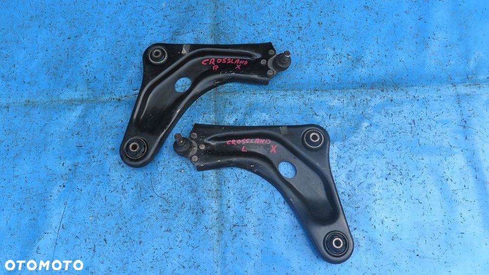 WAHACZ PRZÓD LEWY LUB PRAWY OPEL CROSSLAND X - 1