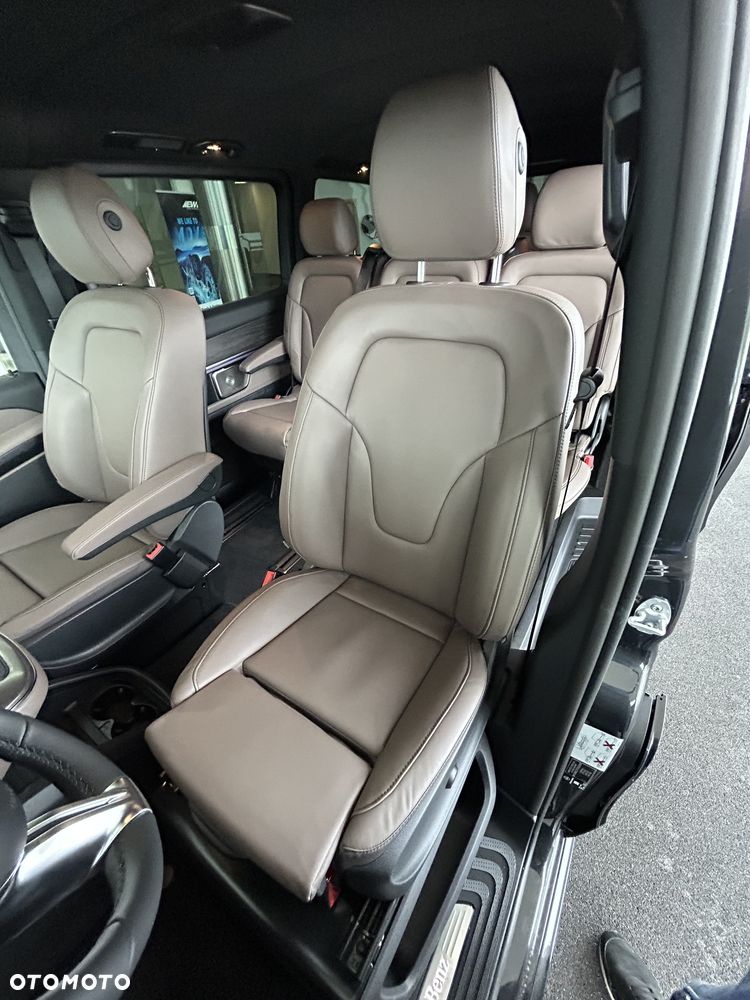 Mercedes-Benz Klasa V 300 d 4-Matic 9G-Tronic Exclusive (d³ugi) - 23