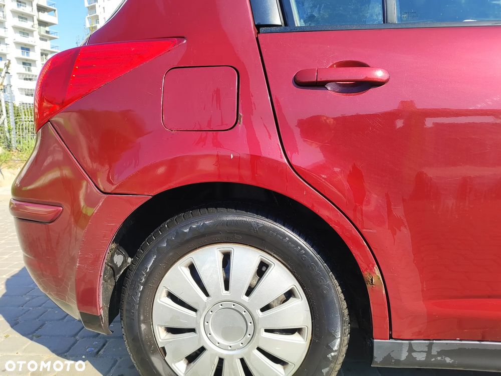 Nissan Tiida - 6
