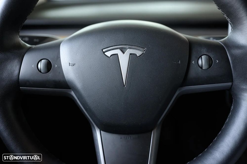 Tesla Model 3 Standard Range Plus RWD - 25