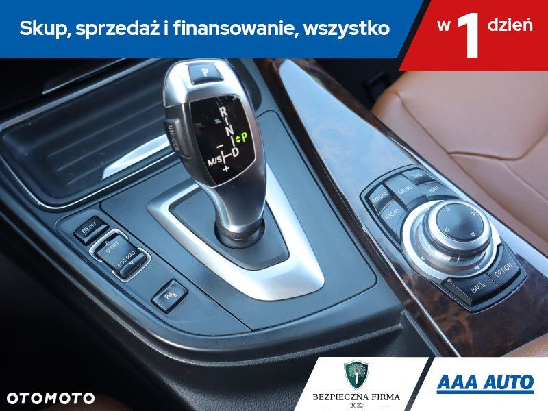 BMW Seria 3 - 18