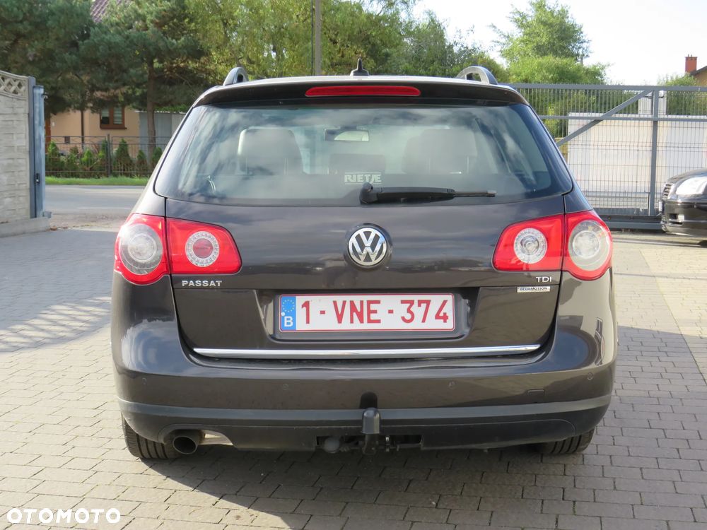 Volkswagen Passat Variant 1.6 TDI BlueMotion Technology Comfortline - 17