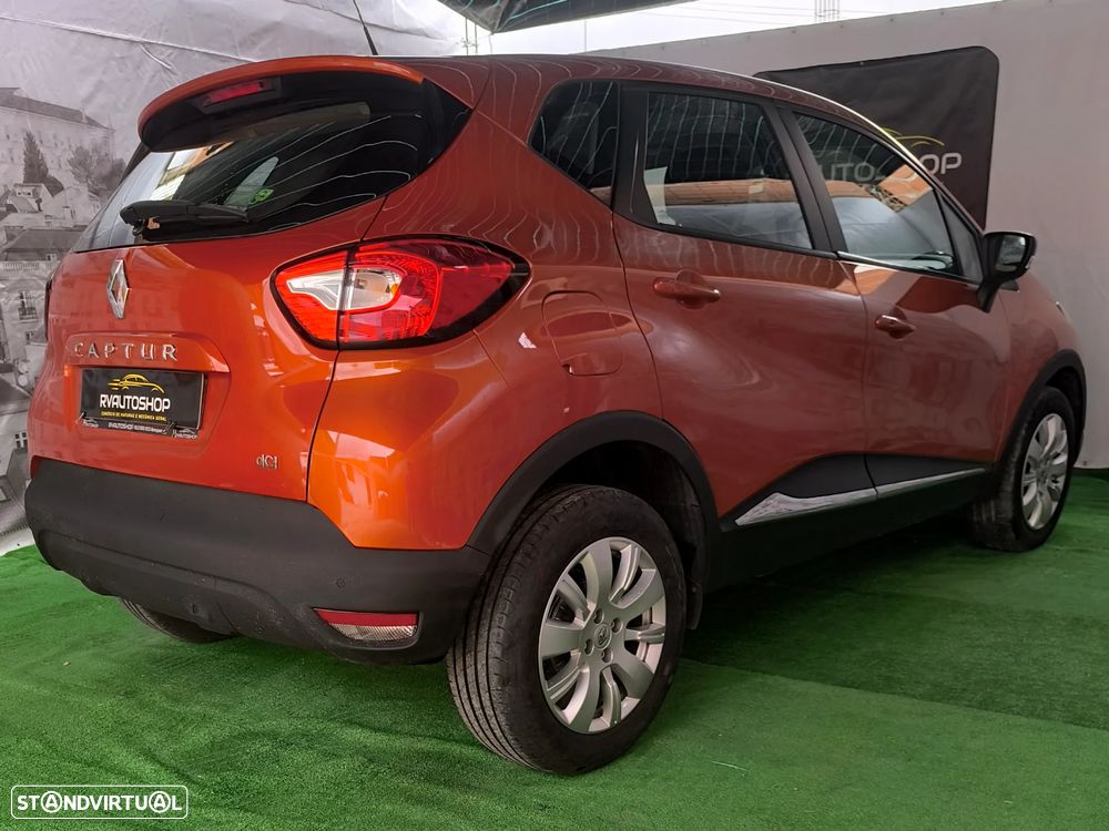 Renault Captur dCi 90 EDC Dynamique - 2