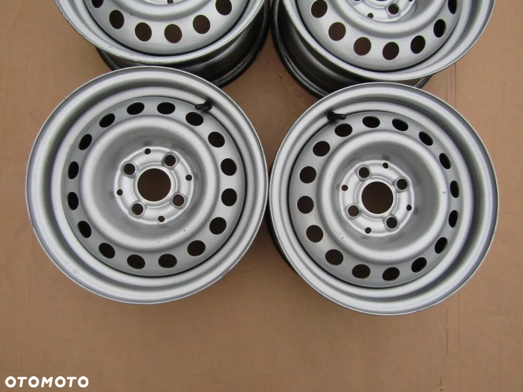 4x Felgi 14 VW Caddy Passat Golf II III / BMW / Przyczepa Laweta 4x100 ET35 - 5