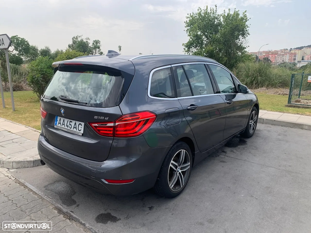 BMW 216 Gran Tourer d 7L Line Sport - 2
