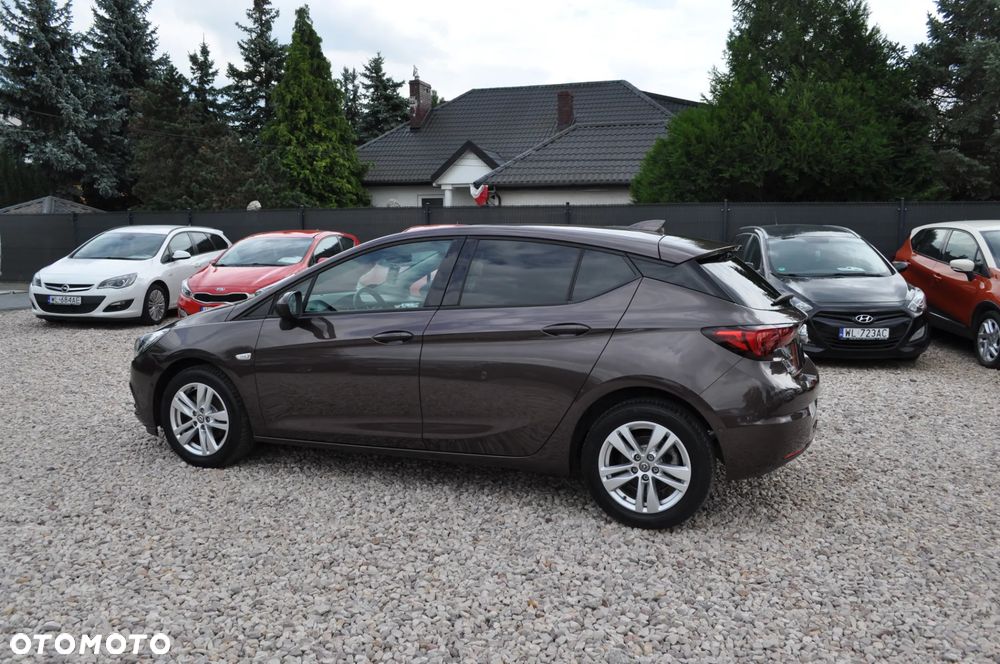 Opel Astra 1.4 Turbo Dynamic - 10