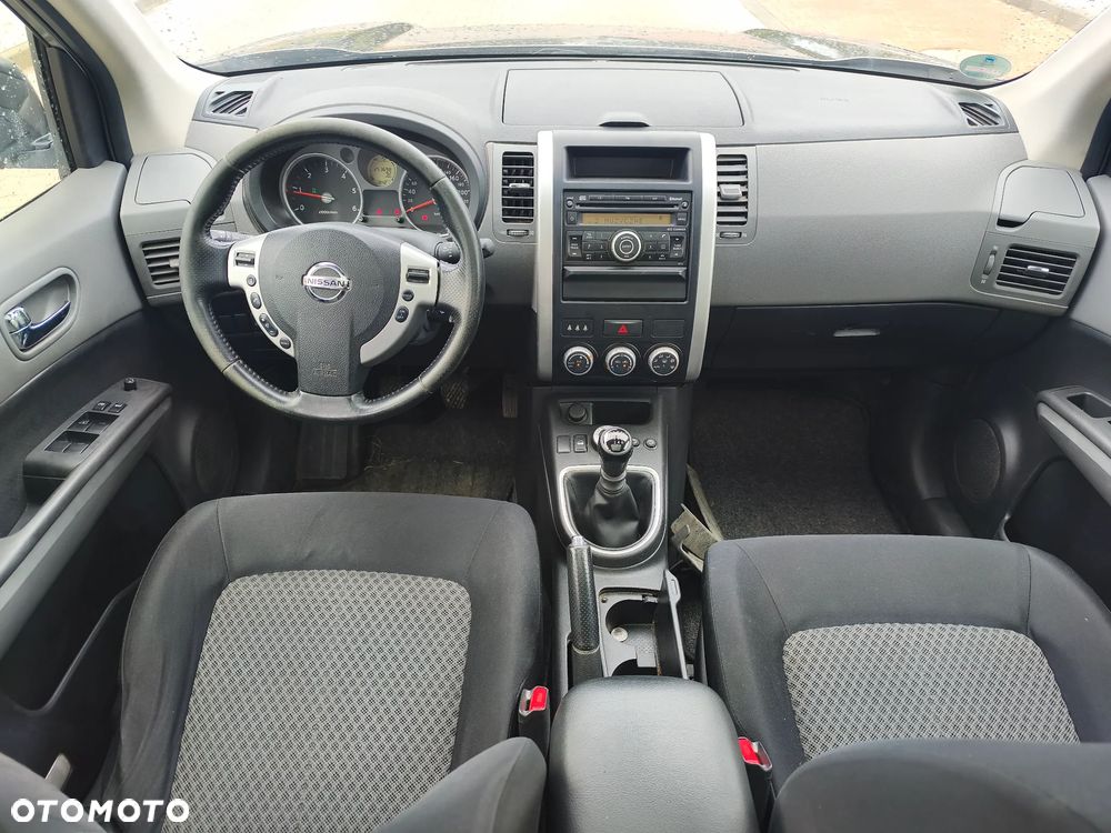 Nissan X-Trail - 14
