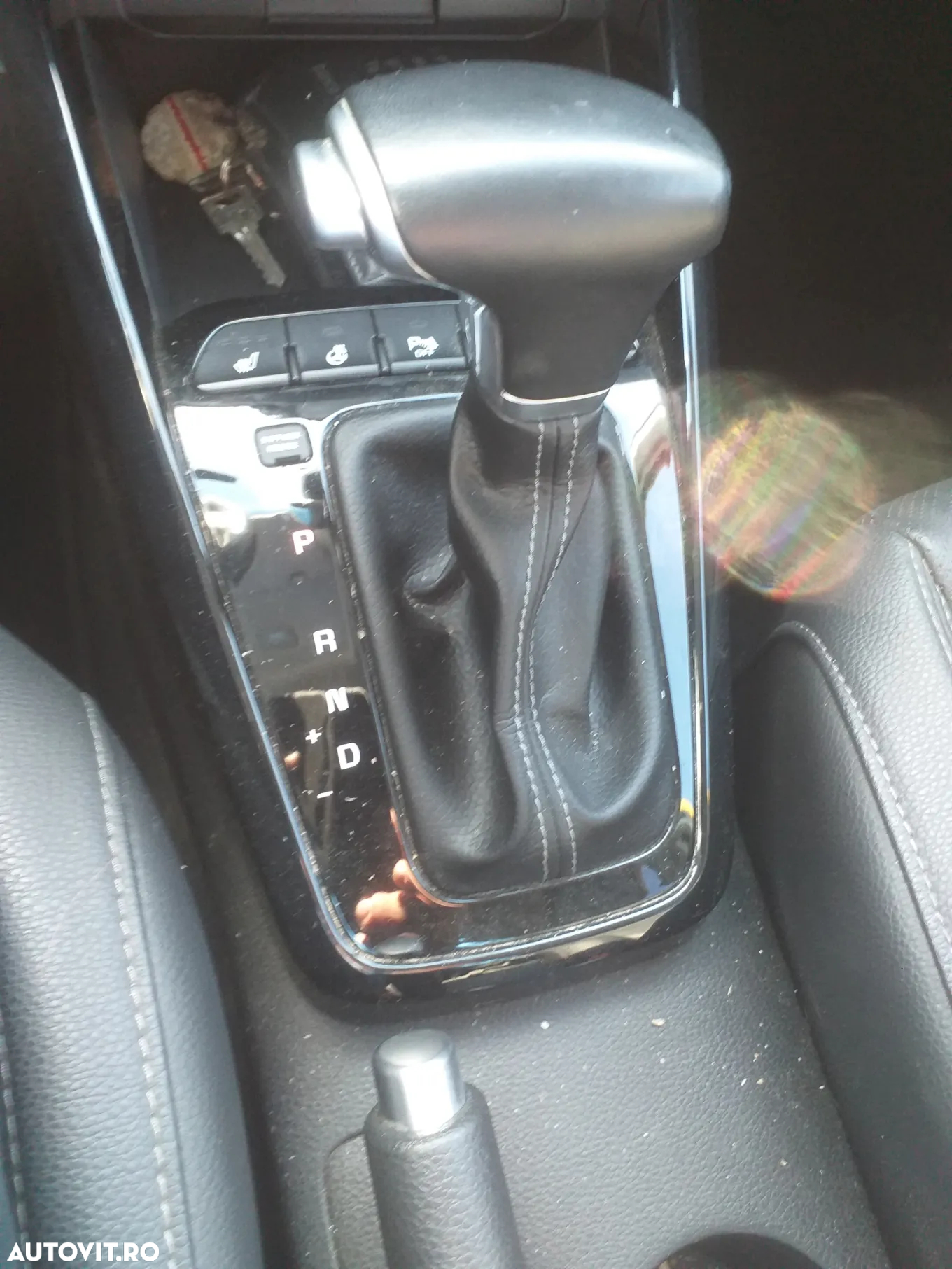 Kia Stonic 1.0 T-GDI HP 7DCT Trend - 13