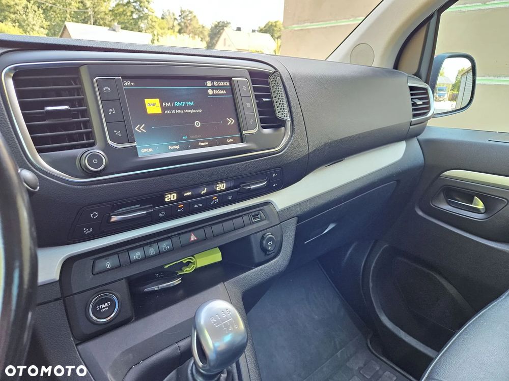 Peugeot Traveller - 9