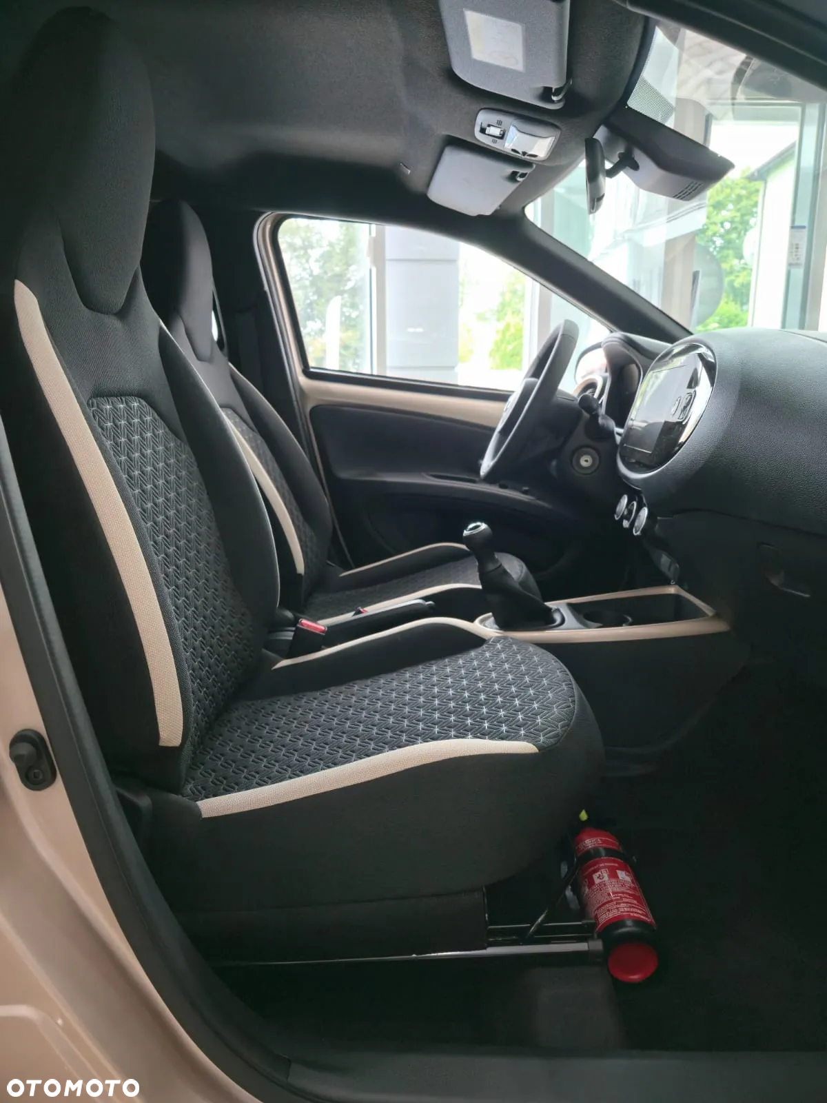 Toyota Aygo X 1.0 VVT-i Style - 11