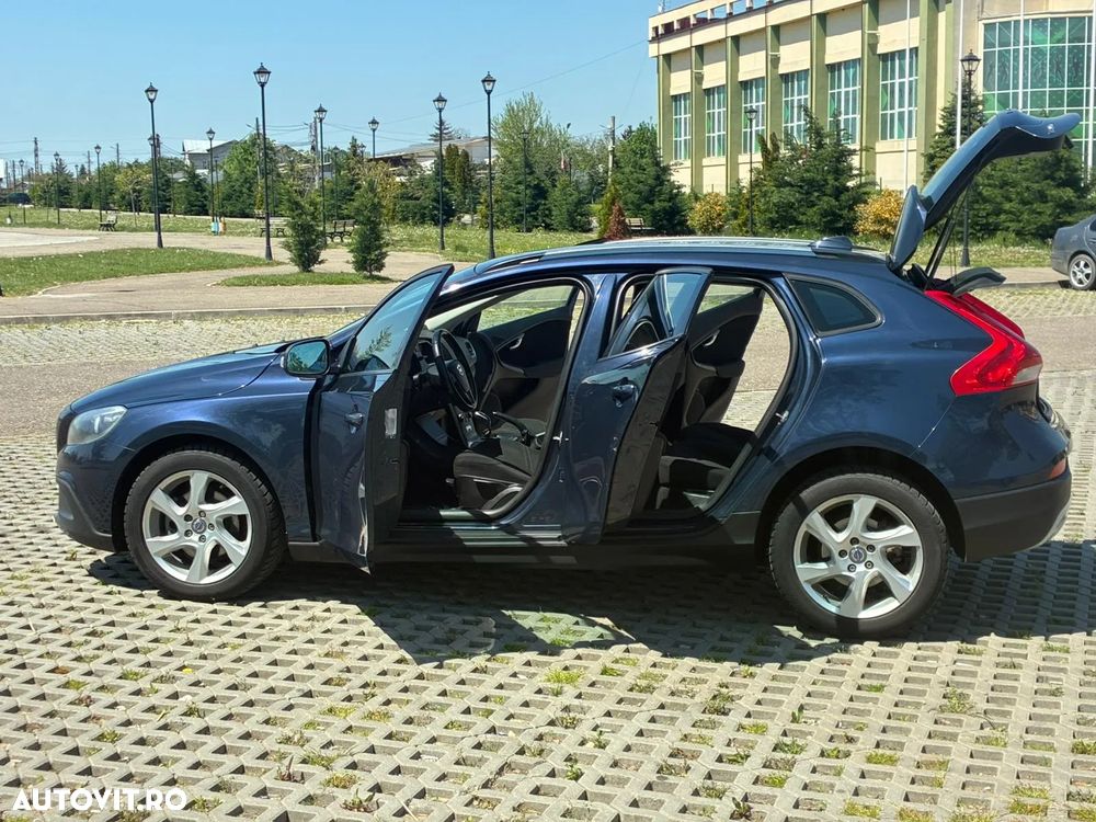 Volvo V40 - 2