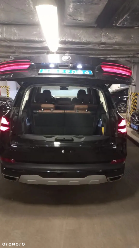 BMW X5 xDrive40i - 4