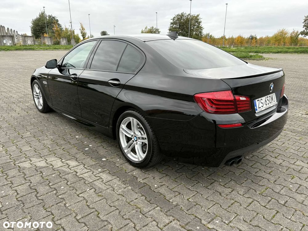 BMW Seria 5 520d xDrive - 5