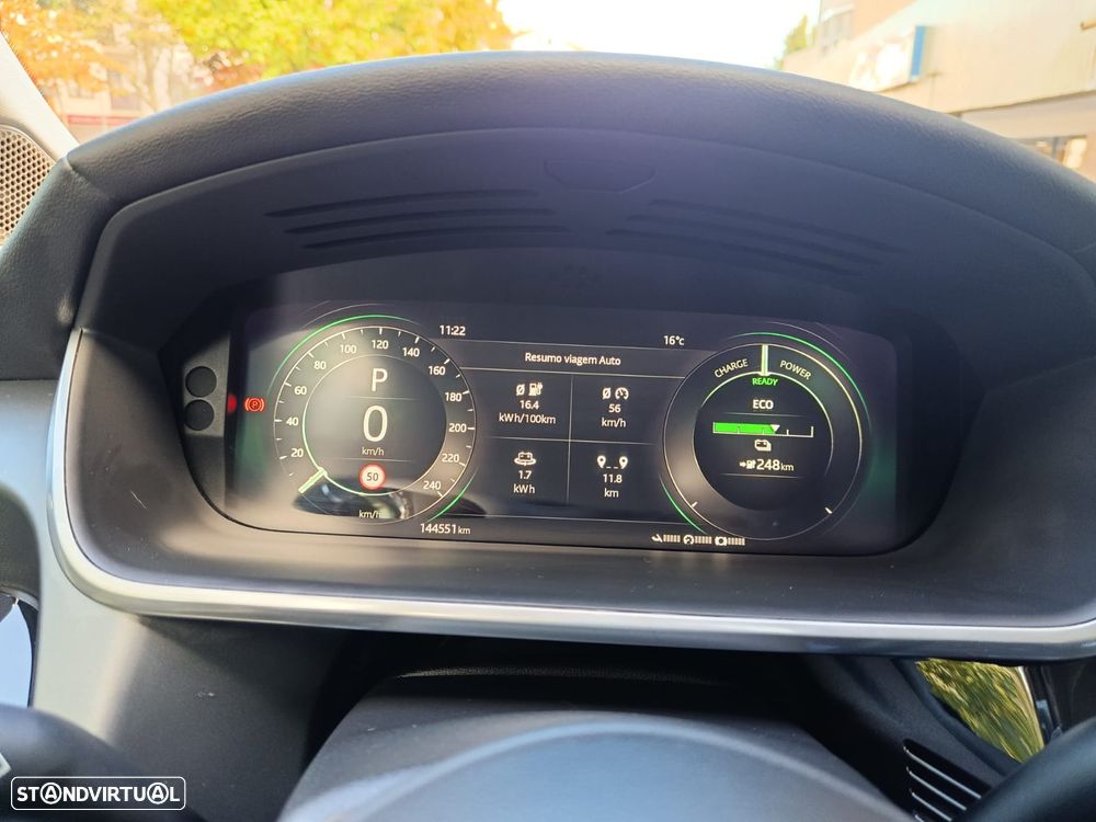 Jaguar I-Pace - 12