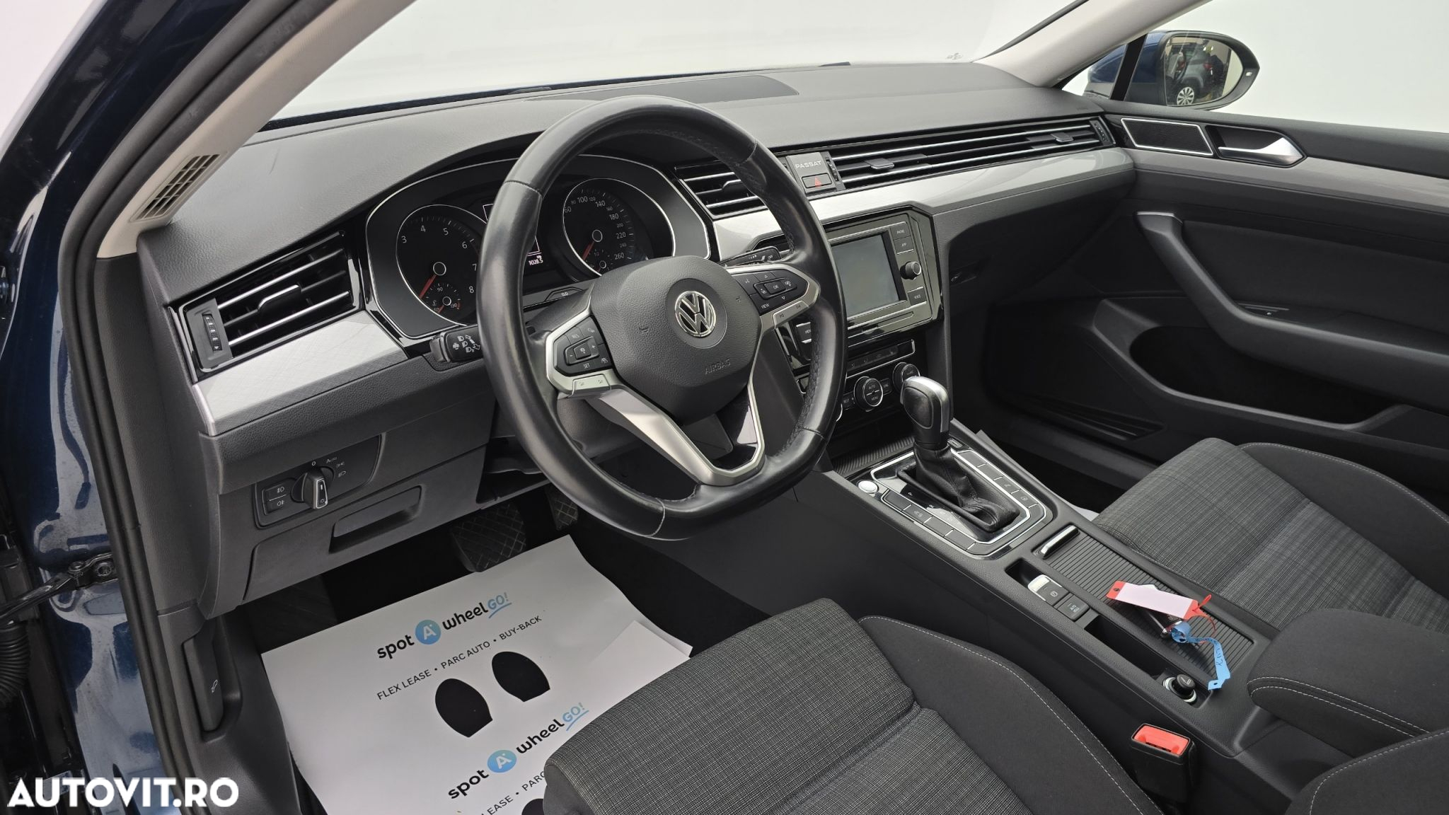 Volkswagen Passat 1.5 TSI ACT DSG Comfortline - 13