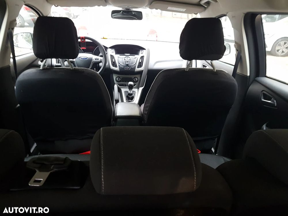 Ford Focus - 4
