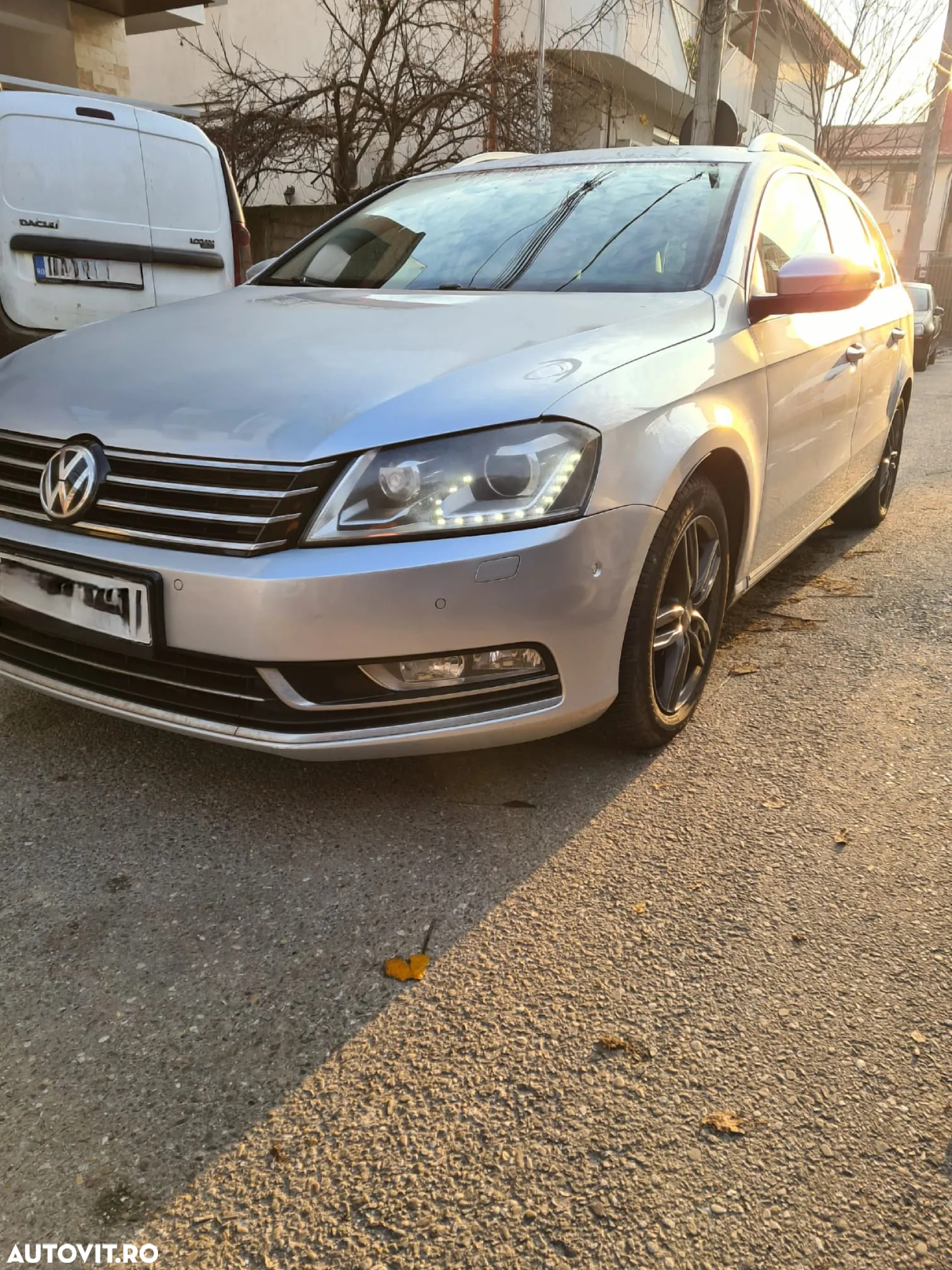 Volkswagen Passat Variant 2.0 TDI DSG BlueMotion Technology Highline - 4