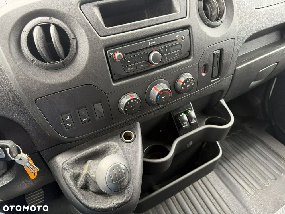 Renault Master - 10