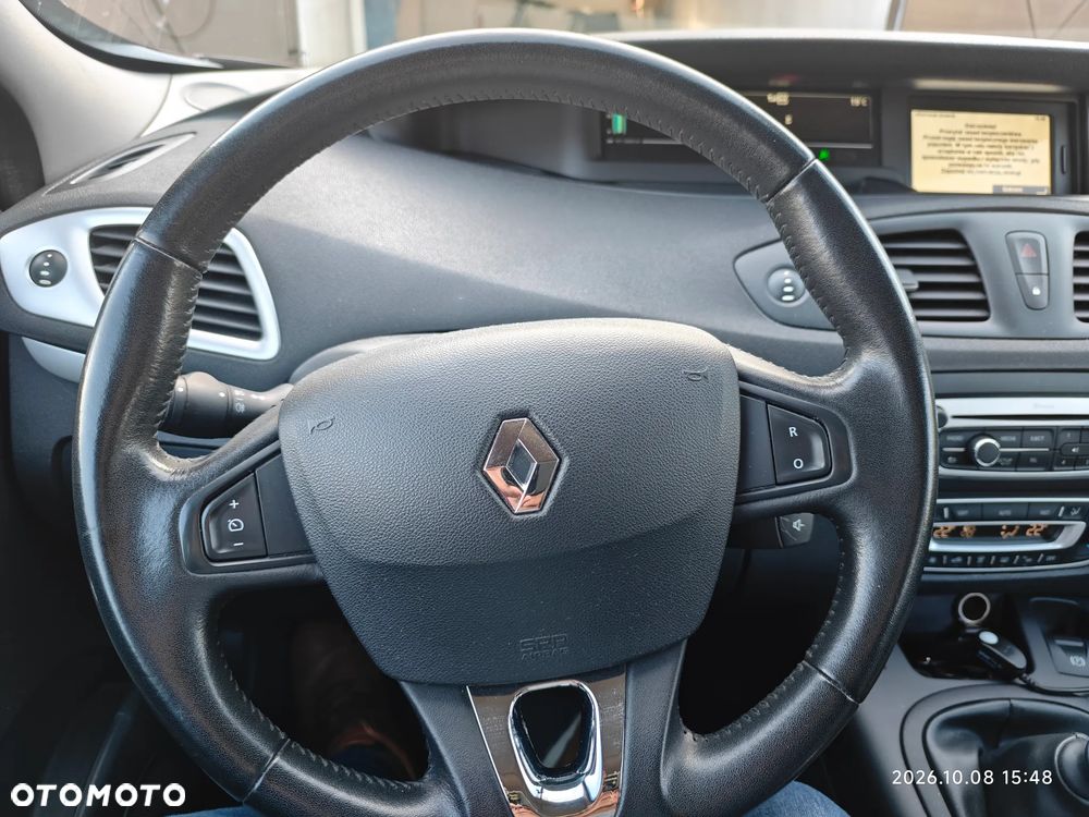 Renault Scenic - 10