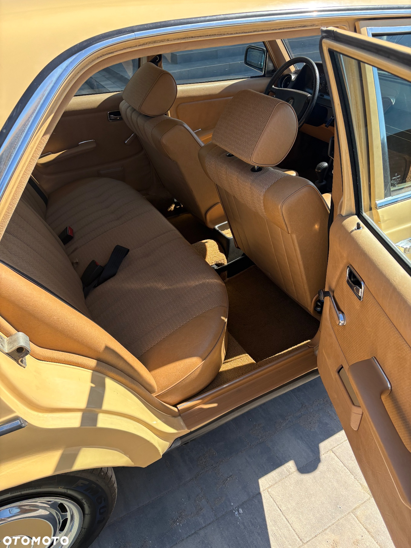 Mercedes-Benz W123 - 9
