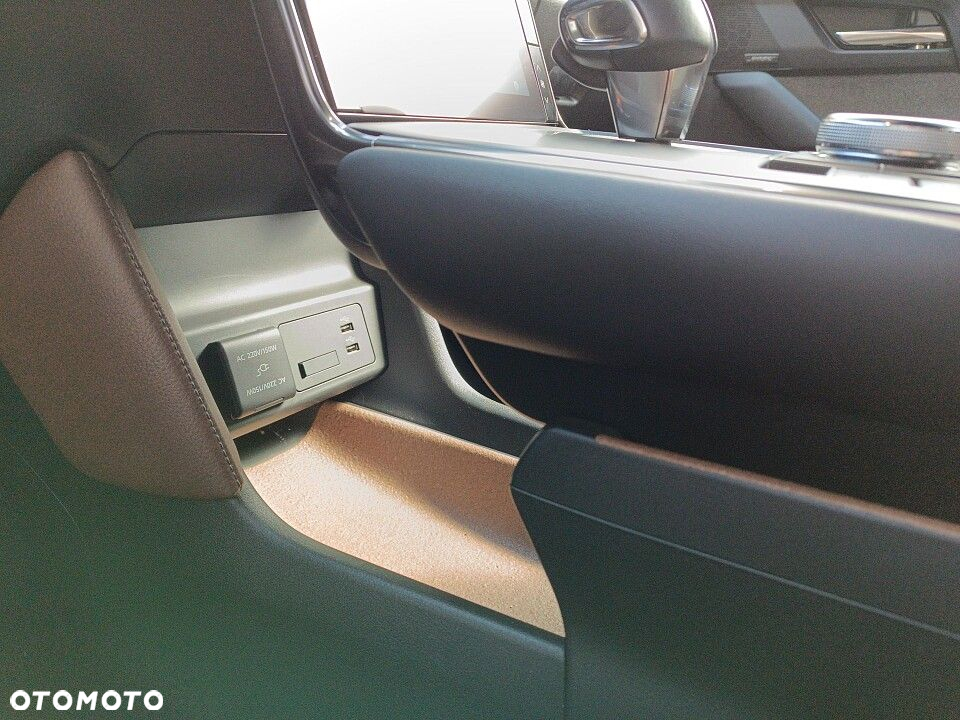 Mazda MX-30 - 12