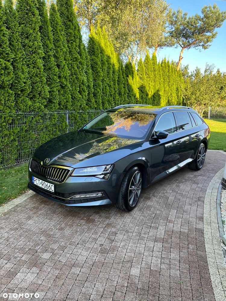 Skoda Superb 2.0 TDI DSG Premium Edition - 2