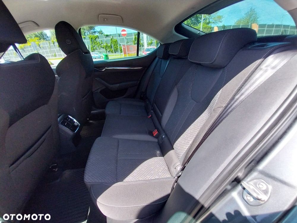 Skoda Octavia - 10