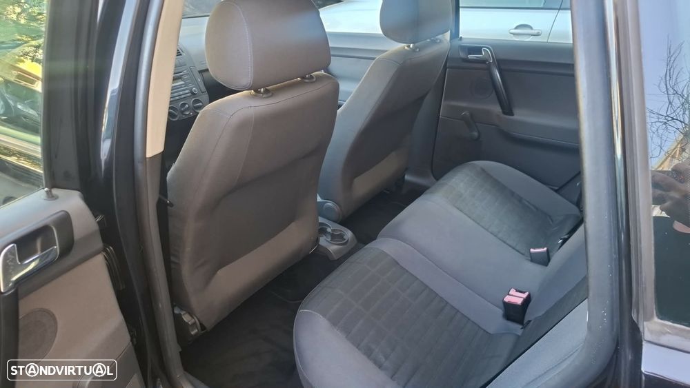 VW Polo 1.2 Live - 12