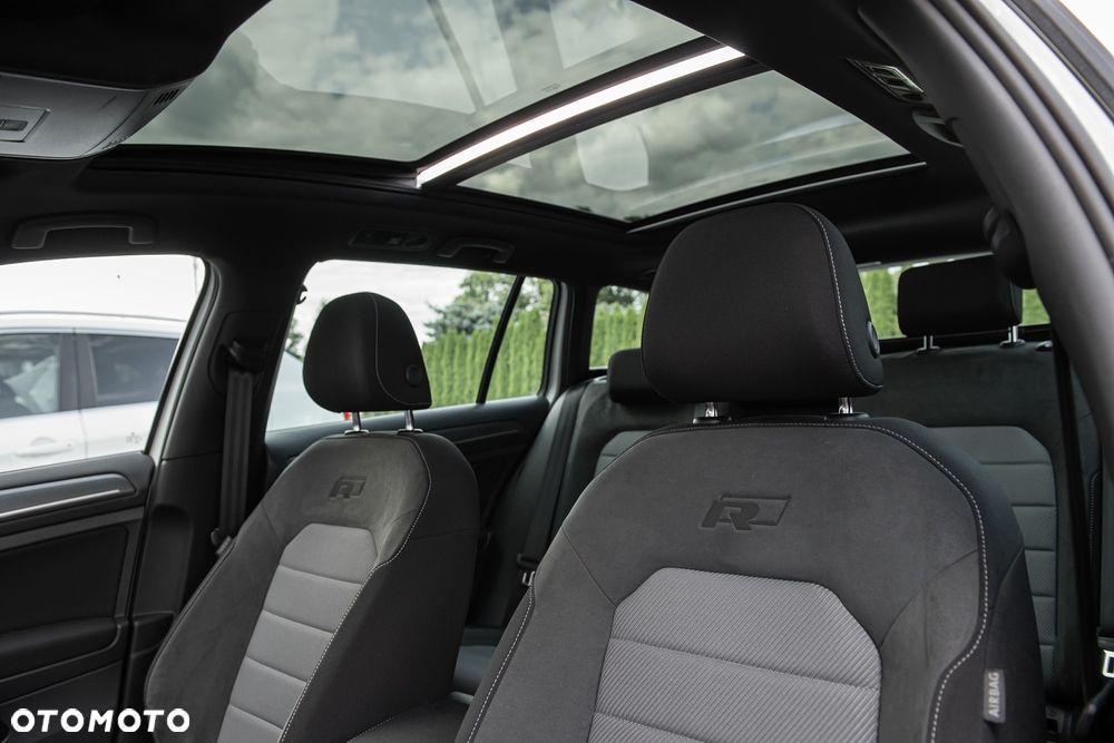 Volkswagen Golf 1.4 TSI ACT BlueMotion Technology DSG Highline - 19