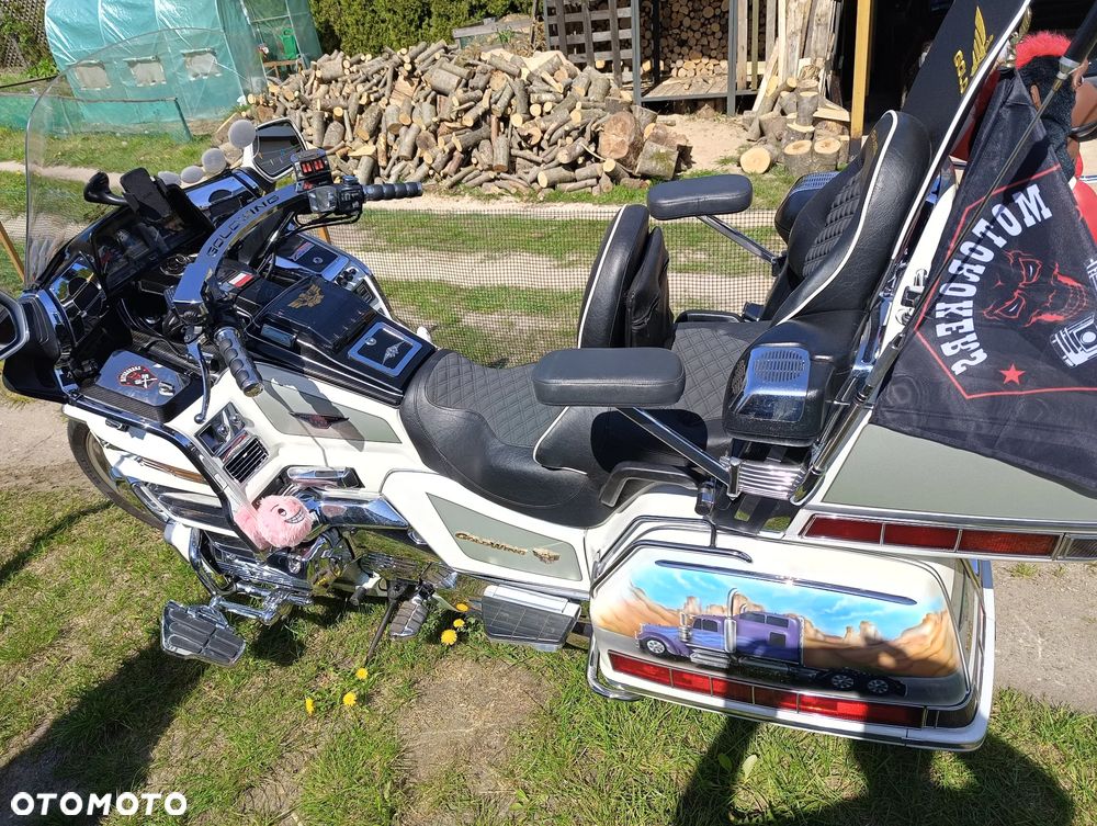 Honda GL - 19